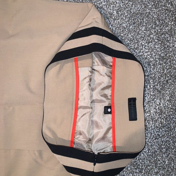 Used Worthington Tan Wrap Skirt Size 6 - Picture 9 of 9